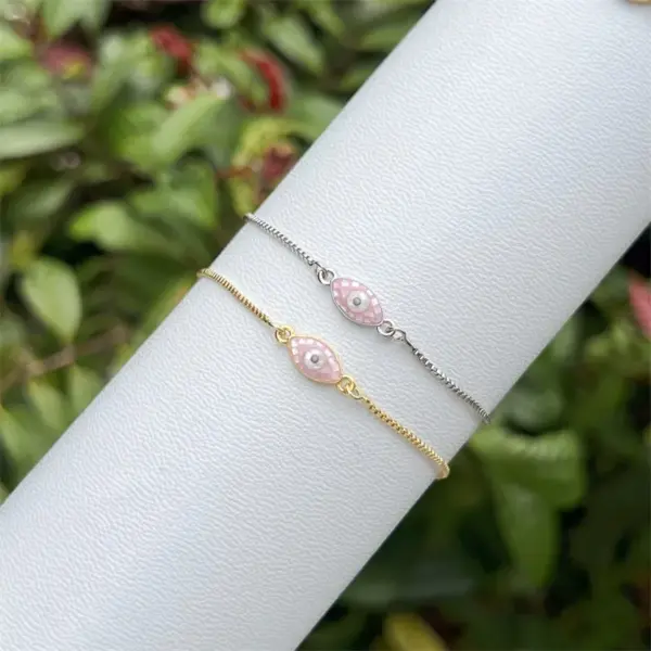 Wholesale Classic Elegant Style Shell Devil's Eye Oval Bracelet Fashion High-end Copper Plated 18K Gold Versatile Daily Wear Zircon Vacuum Plating (Fired In Furnace)