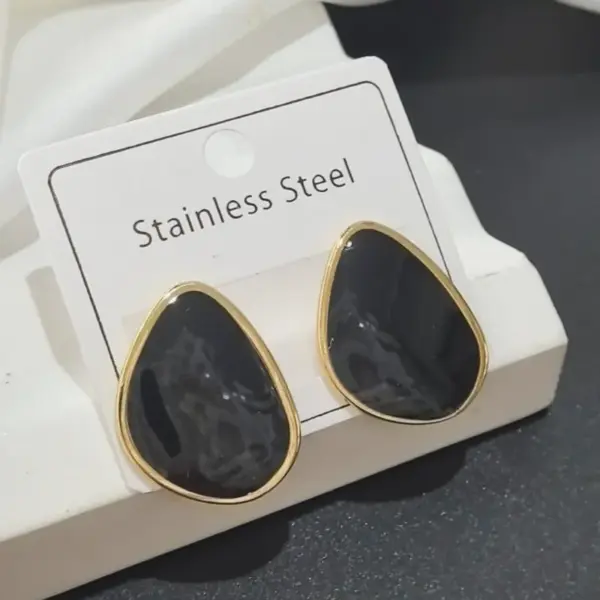 Wholesale Water Droplets Stud Earrings For Women In 304 Stainless Steel With Waterproof Non Tarnish Golden Water Plating