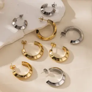 Wholesale Stainless Steel Titanium Open Ring Earrings Women Non-Fading Luxury Geometric Pattern Vacuum Plated 18K Gold Ear Jewelry