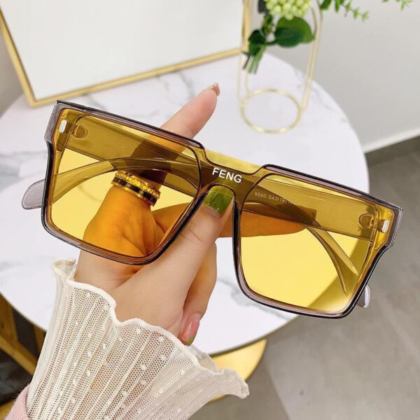 oly-7bb0a91bad1336bd3ba12e86ffd491e0 Wholesale square-framed men's and women's retro street style sunglasses, trendy UV protection driving sunglasses.