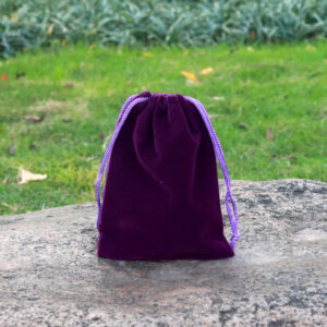 Purple; 17x 23cm flannel bag (please take an integer multiple of 50 for a single color and size)
