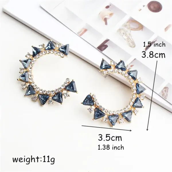 Wholesale Handmade Trillion-cut Marine Style Stud Earrings For Women In Golden Plated Zinc Alloy With Resin Inlay