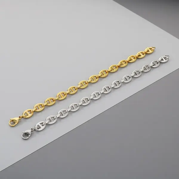 Wholesale Ion Plating (IP) 18K Gold Plated Geometric 304 Stainless Steel Simple Style Commute Waterproof Non Tarnish 304 Stainless Steel Bracelets