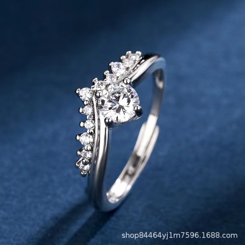 Wholesale New S925 sterling silver platinum plated 50 points moissanite women's ring light luxury Princess Crown sweet Valentine's Day gift