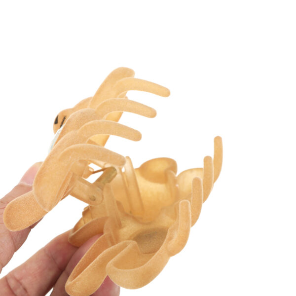 Wholesale Valentine's Day gift metal waving bear rhinestone flocking grip toy hairpin headdress hairpin updo shark clip