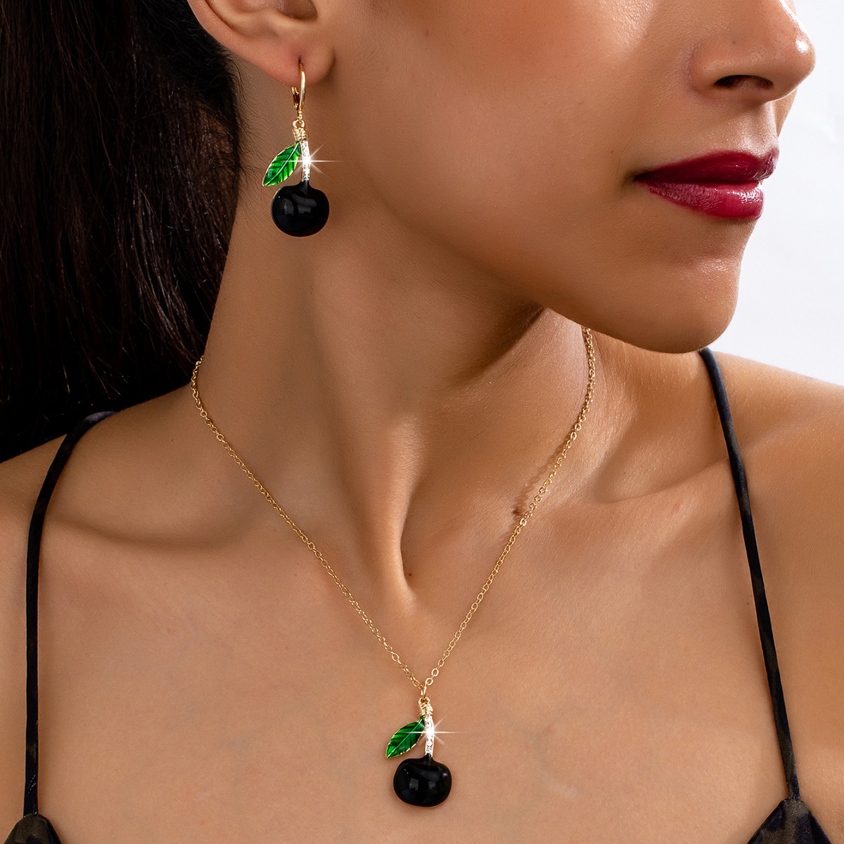 Wholesale 3 Pieces/Set Fashion Elegant Luxury Rhinestone Cherry Necklace Earrings suit Girlfriend Valentine's Day Jewelry