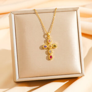 8769 golden colored diamonds