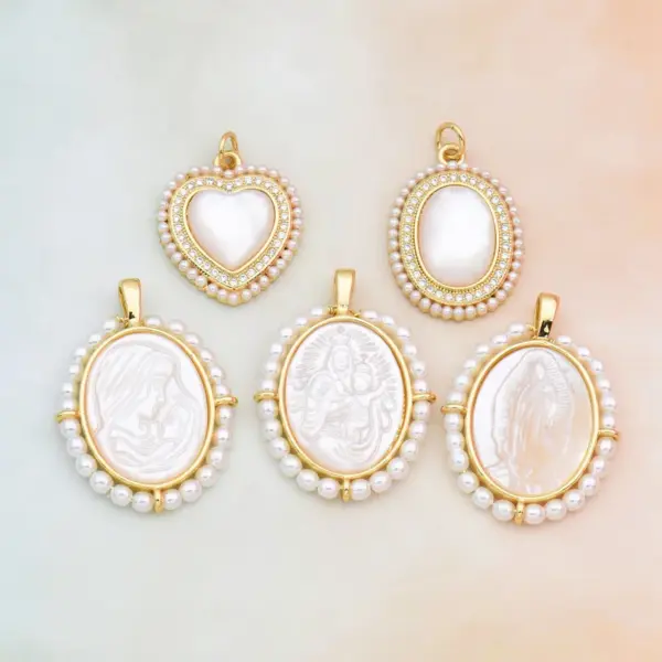 Wholesale 1 Piece Copper Artificial Pearls Shell 18K Gold Plated Virgin Mary Oval Heart Shape Polished Pendant