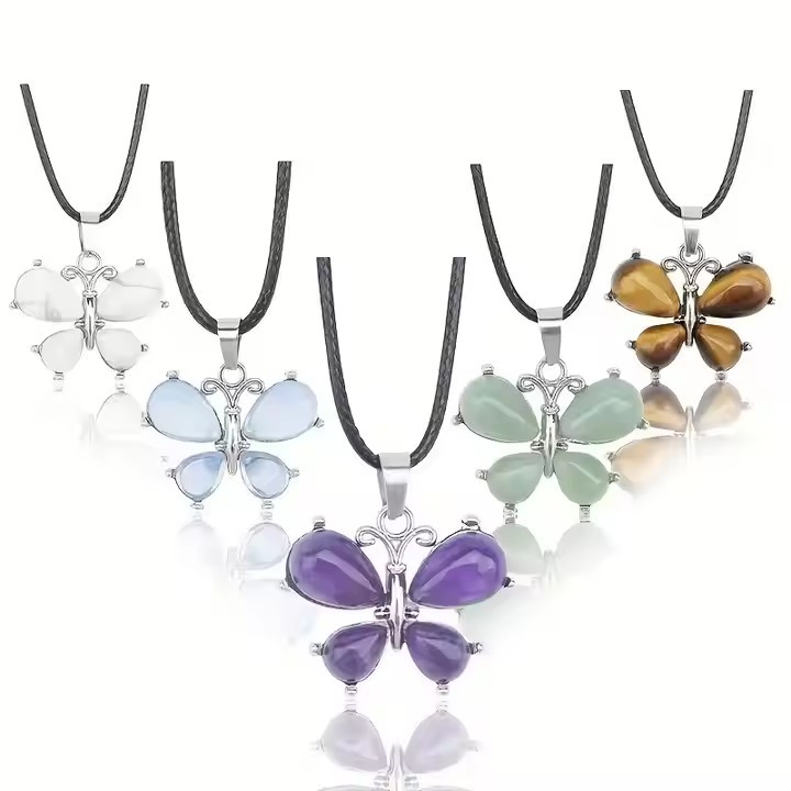 Wholesale Crystal Butterfly Pendant Amethyst Tiger Eye Natural Stone European and American Vintage Pendant Necklace Accessories