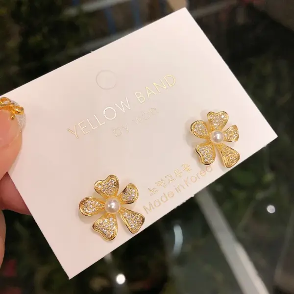 Wholesale Spring S925 Silver Needle Zircon Pearl Daisy Cute Fresh Flower Micro-Set Earrings Bohemian Style Sweet Cool Trend