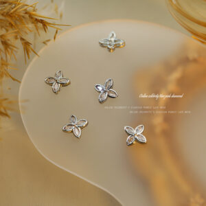 Single White Zircon Four-leaf Clover-Silver #15