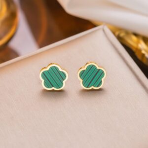 Green shell earrings
