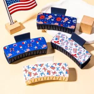 Wholesale National Flag Hair Claw For Women In White PU Leather, Perfect Hairpin Accessory For Independence Day