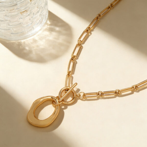 Wholesale Personalized clavicle chain pendant, light luxury necklace