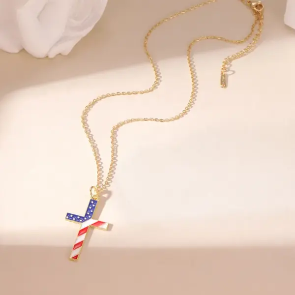 Wholesale Waterproof Non Tarnish Cross Necklace For Women In Electroplated Copper With Stone-Free Inlay And O-Link Chain