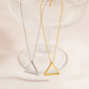 Wholesale PVD Coated Real Gold Plated 18K Gold Triangle 304 Stainless Steel Casual Waterproof Non Tarnish 304 Stainless Steel Lobster Trigger Clasp Closure Pendant Necklace