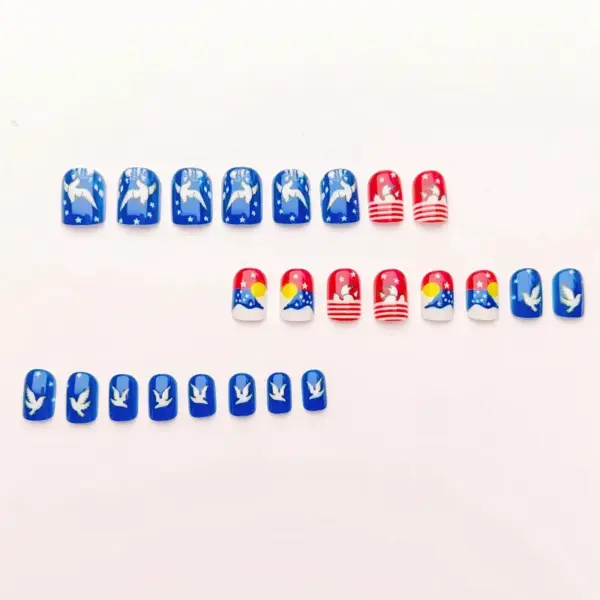 Wholesale 4th Of July Themed Wearable Nail Art Stars And Solid Color Detachable Silicone Nail Tips And Grid 24-Piece Set