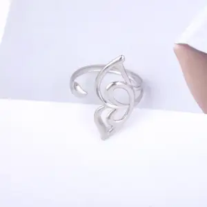Silver / Average Size / 44#