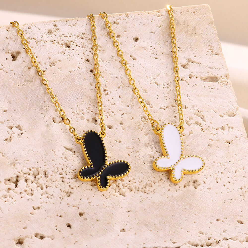 Wholesale Cross-border hot selling butterfly style black fritillary necklace clavicle chain 18K gold source Head Factory light luxury style pendant
