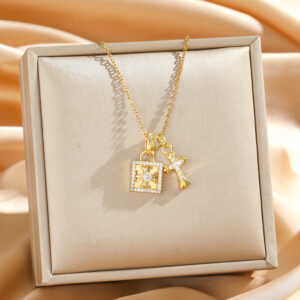 8900 golden cross