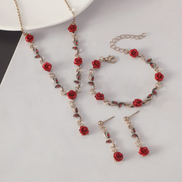 Wholesale Vintage French Style Rose Flower Bracelet suit Women’s Personality Elegant Red Rose Necklace Trendy Bracelet