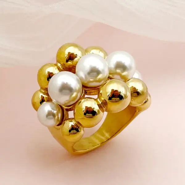 Wholesale Women's 304 Stainless Steel PVD Coated 14K Gold Plated Plating Hollow Out Inlay Round Pearl Rings Imitation Pearl Jewelry