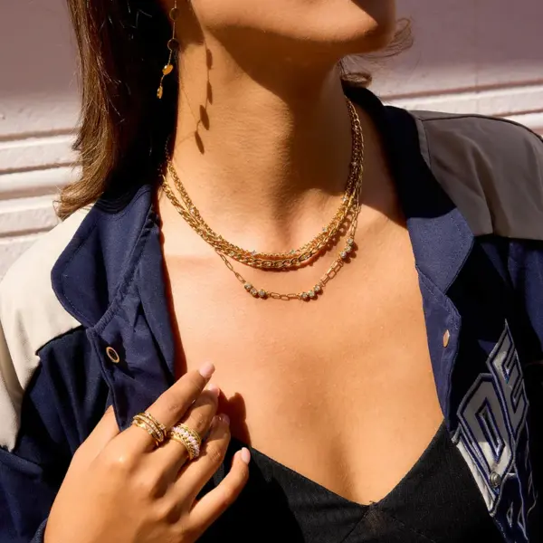Wholesale Women's Classic Style 18K Gold Plated 304 Stainless Steel Oval Pendant Necklace With White Diamond And Zircon Geometric Pattern (Jewelry) Waterproof And Fade Resistant
