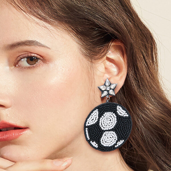 oly-83af628538d530d70fd266543a193a22 Wholesale Game Day Sports Series Earrings Hand-woven Football Football Beaded Earrings
