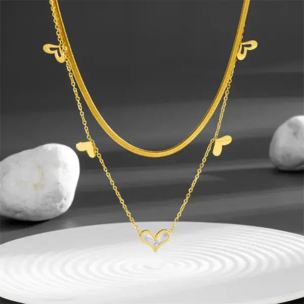 Wholesale Titanium Steel 18K Gold Plated Artistic Plating Heart Shape Acrylic Layered Necklaces