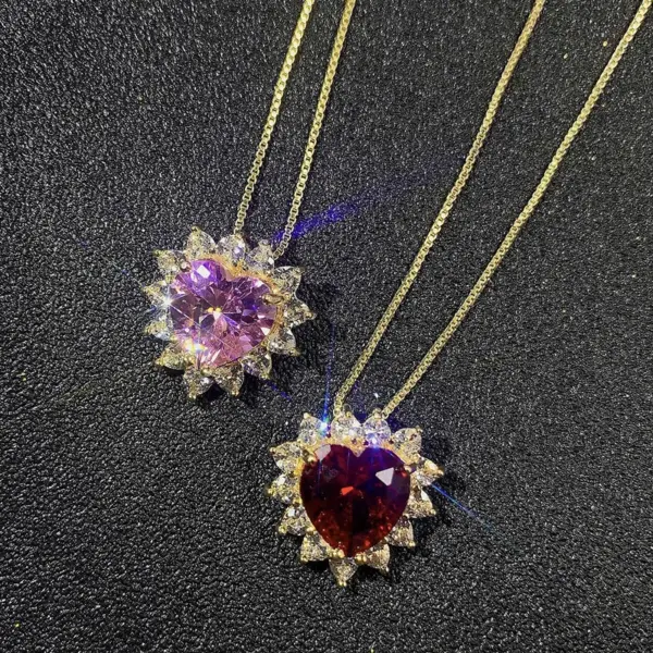 Wholesale 1 Piece Elegant Luxurious Shiny Heart Shape Polishing Plating Inlay Copper Zircon Pendant Necklace