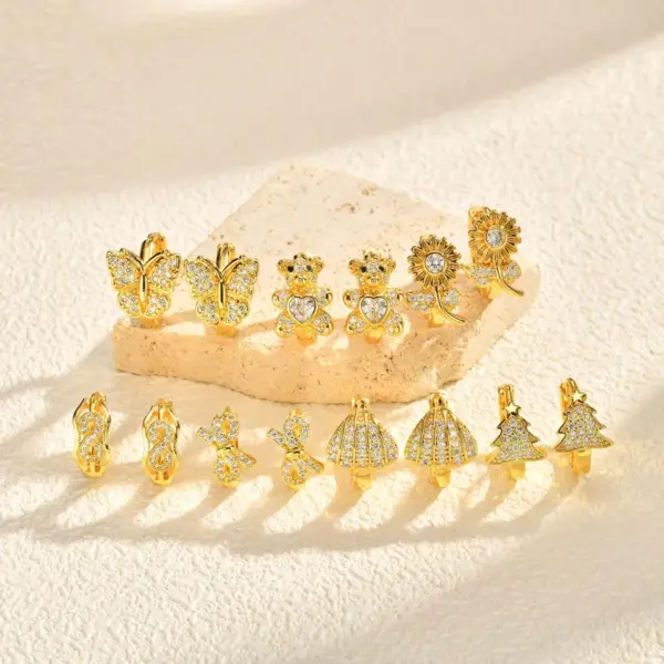 Wholesale Water-plated Imitation Gold Copper Material Inlaid Zircon Infinity Hoop Earrings Shiny Earrings Women's Jewelry All Seasons