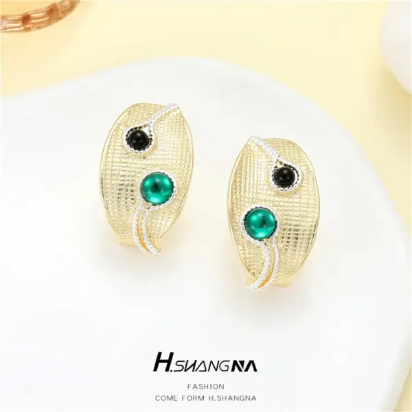 Wholesale C Shape Earrings For Women With 925 Sterling Silver Posts, Copper Base, 14K Real Gold Plated And Rhinestone Inlay