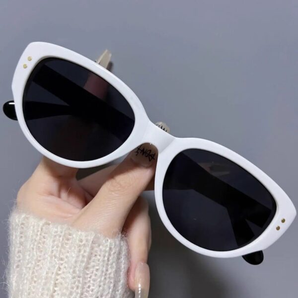 Wholesale Retro Sexy Cat-Eye Sunglasses for Women Gm White Frame High-End Glasses for Men Internet Celebrity Face-Showing Small Sunglasses