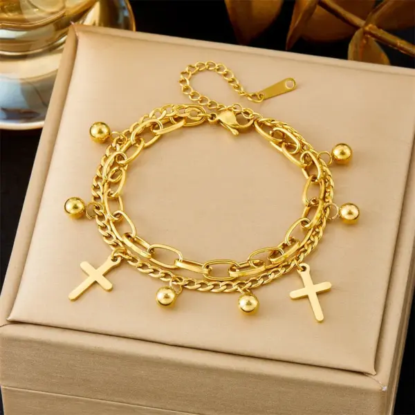 Wholesale Fashionable Titanium Steel Bracelet Women's Gold Color Four Leaf Clover Non-Fading Luxury Simple Hand Chain Jewelry Accessory