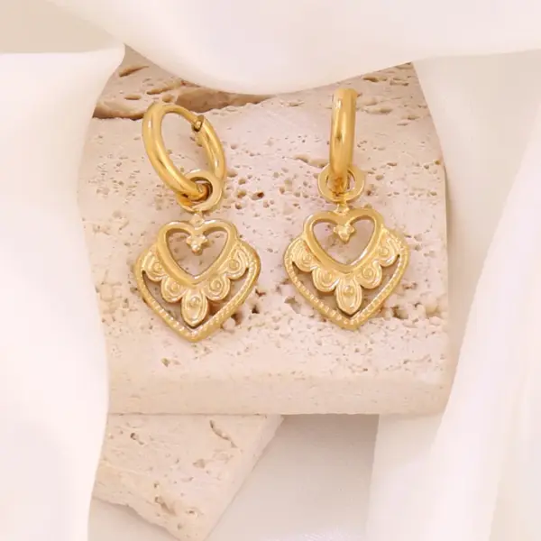 Wholesale Sunflower Earrings For Women, Waterproof Non Tarnish 316 Stainless Steel With 18K Real Gold PVD Coating And Freshwater Pearl Inlay