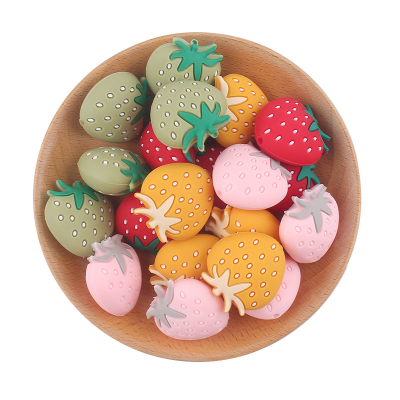 Wholesale New Cartoon Strawberry Silicone Beaded Small Accessories Creative DIY Beaded Pen Bracelet Keychain Accessories Accessories