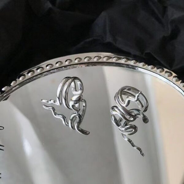 Wholesale Zodiac Snake-Shaped Ear Clips Without Piercings Niche Design Sterling Silver Ear Bone Clips for Women Cold Style Ear Jewelry