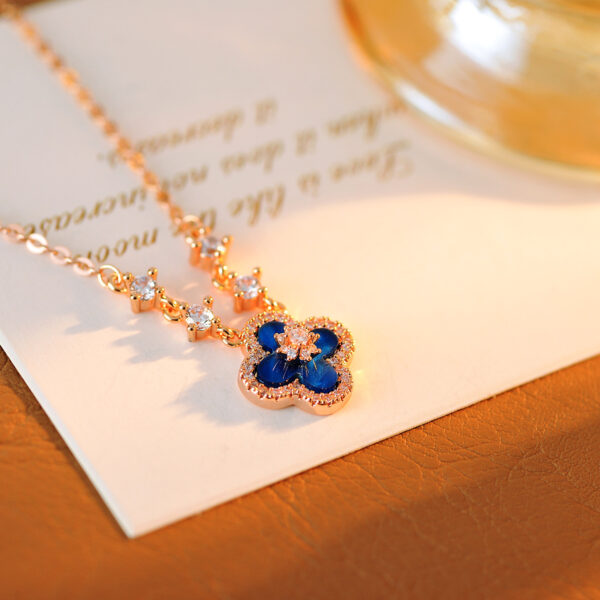 Wholesale Copper alloy pink four-leaf clover necklace, clavicle chain, choker