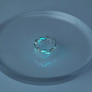 Green light leaf ring (without gift box)