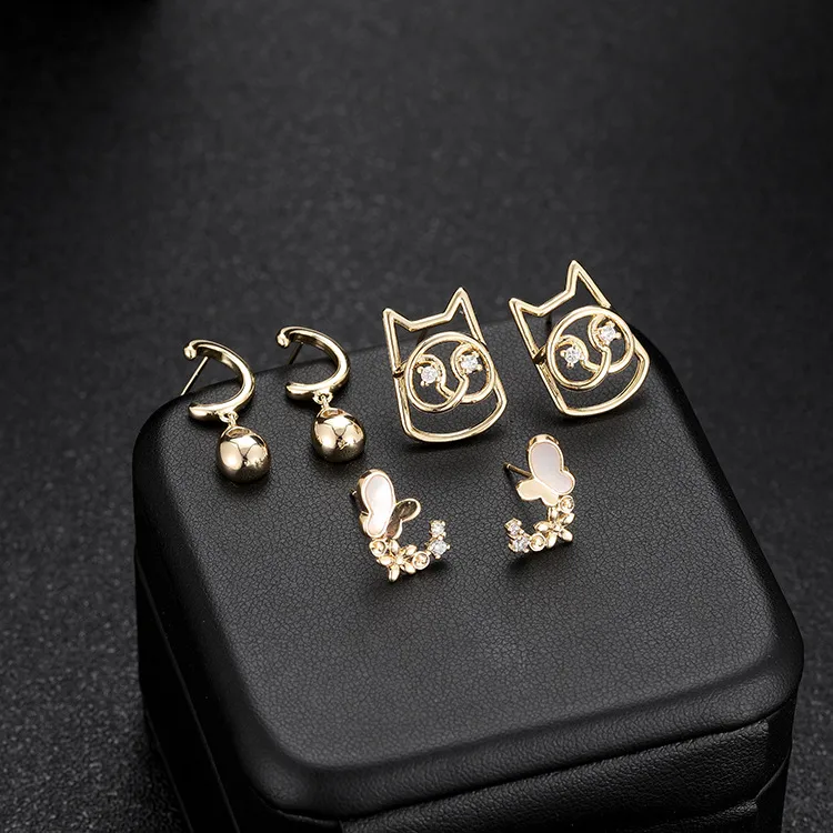 Wholesale Geometric Stud Earrings With 925 Sterling Silver Posts, Copper Base Electroplated And 14K Real Gold Plated Featuring Zircon Inlay