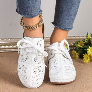 White / 41