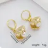 Wholesale Fashionable Shell Copper Micro-Paved Zirconia Simulated Pearl Ear Cuff Earrings Women's Versatile Ear Jewelry Daily Date Suitable