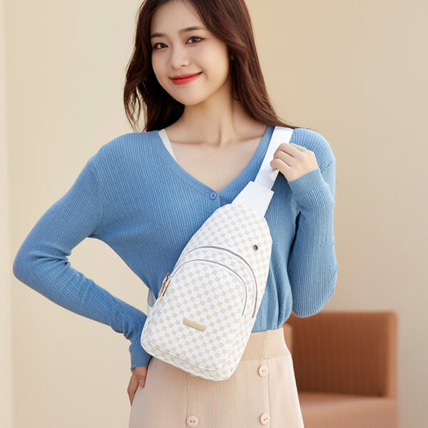 oly-8b5c3fbf3602ed34c84645c3463137df Wholesale bags Commuter Women's Bag Fashionable Leopard Print Chest Bag Waist Bag Shoulder Bag Large Capacity Storage Mobile Phone Bag