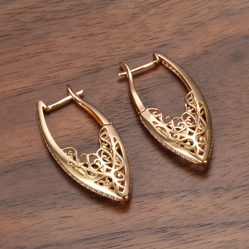 Wholesale Retro Fashion Zirconium Stone Earrings Hollow Pattern Geometric Shape Copper Plated Real Gold Ear Hook