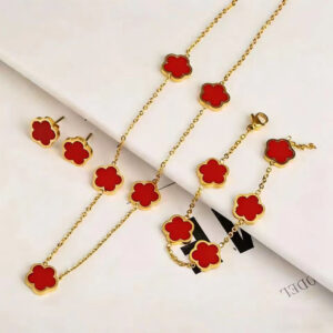 Red shell necklace set