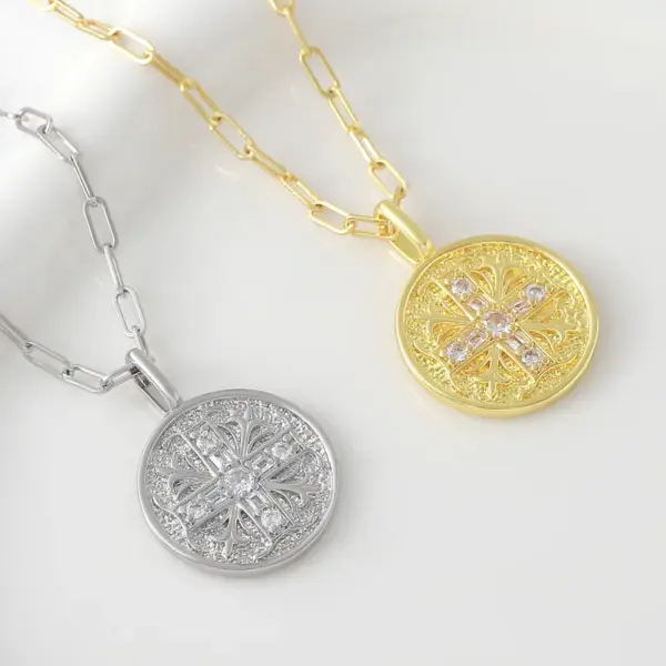 Wholesale Women's Copper Cross Pendant Necklace With 18K Gold Plated Claw Setting, Zircon Inlay, Cable Chain, 0.05-0.08µm Plating