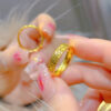 Wholesale  style non-fading gold broken ice couple ring fashion time broken ice ring female Valentine's Day