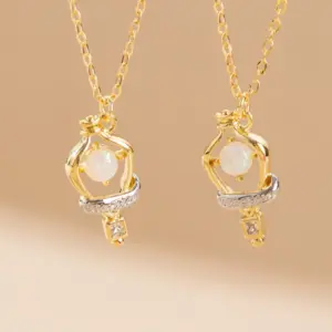 Wholesale Three-dimensional Letter Necklace For Women With Electroplating KC Golden Plated Copper, Artificial Rhinestones, And Cable Chain