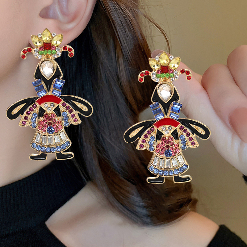 Wholesale Middle Ancient vintage Earrings Vintage Pearl Tassel Earrings Xiyu Princess Court Style Inlaid Rhinestone Lattice Earrings