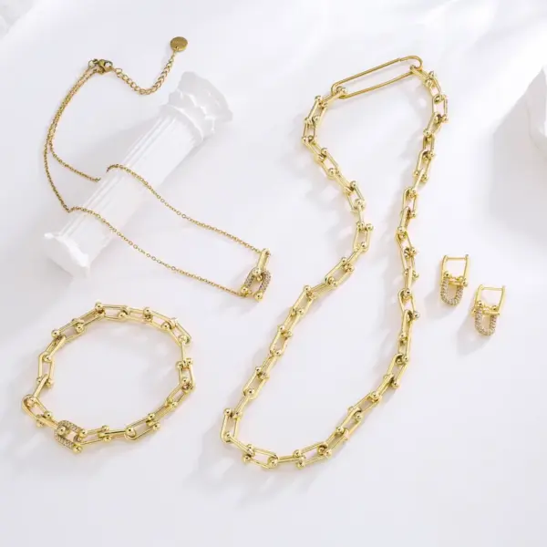 Wholesale Fashion U Shape Copper Zircon Bracelets Earrings Necklace In Bulk